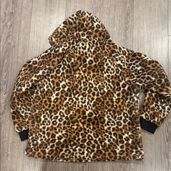 PINK Leopard Fuzzy Half-Zip Hoodie in Brown/Black/Cream - Picture 4 of 4